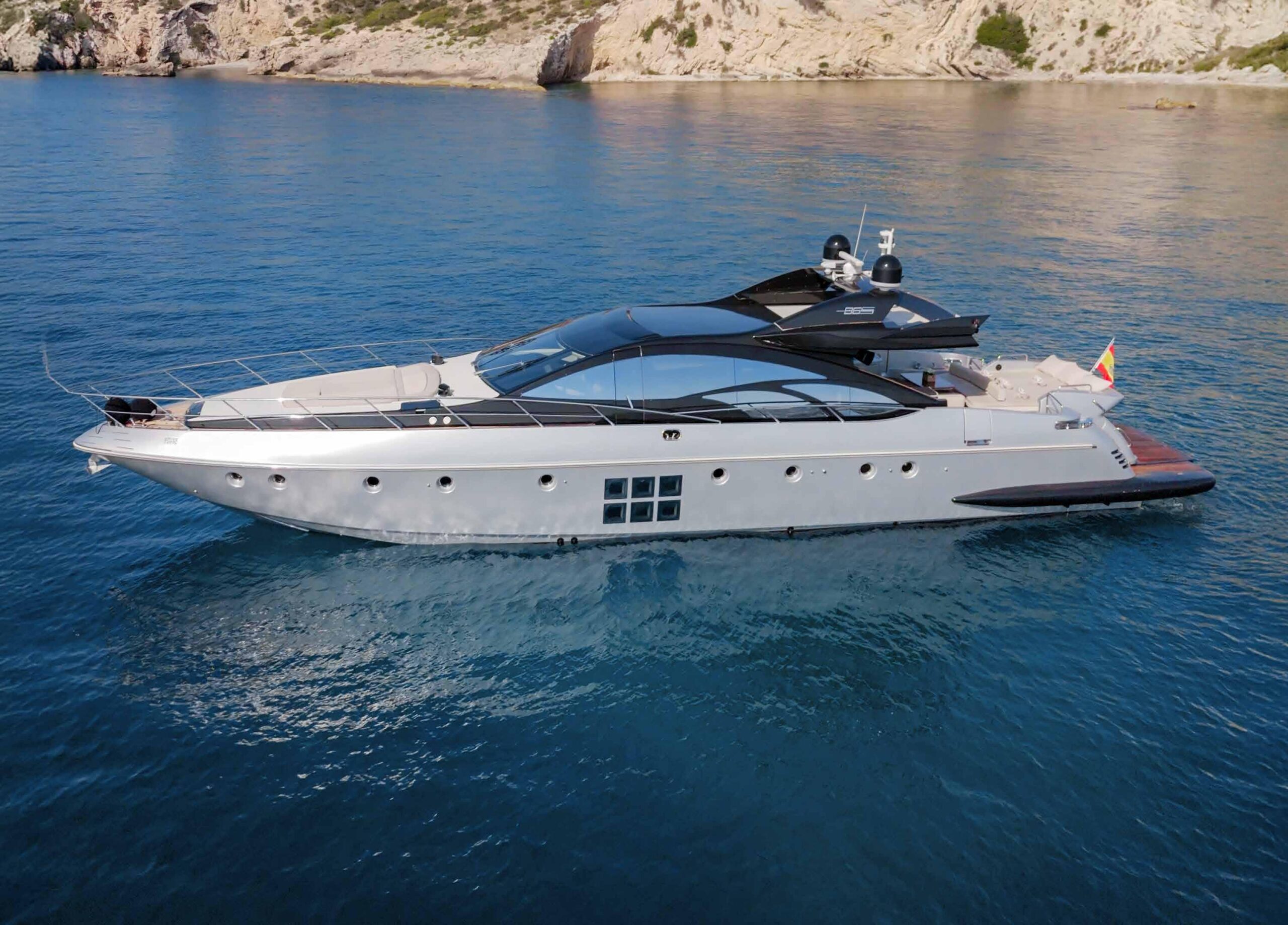 Azimut 86 photo 3