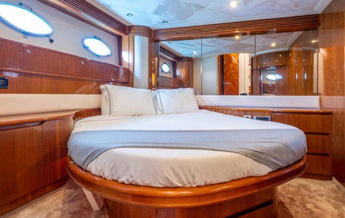 Princess V65 Freedom photo 7
