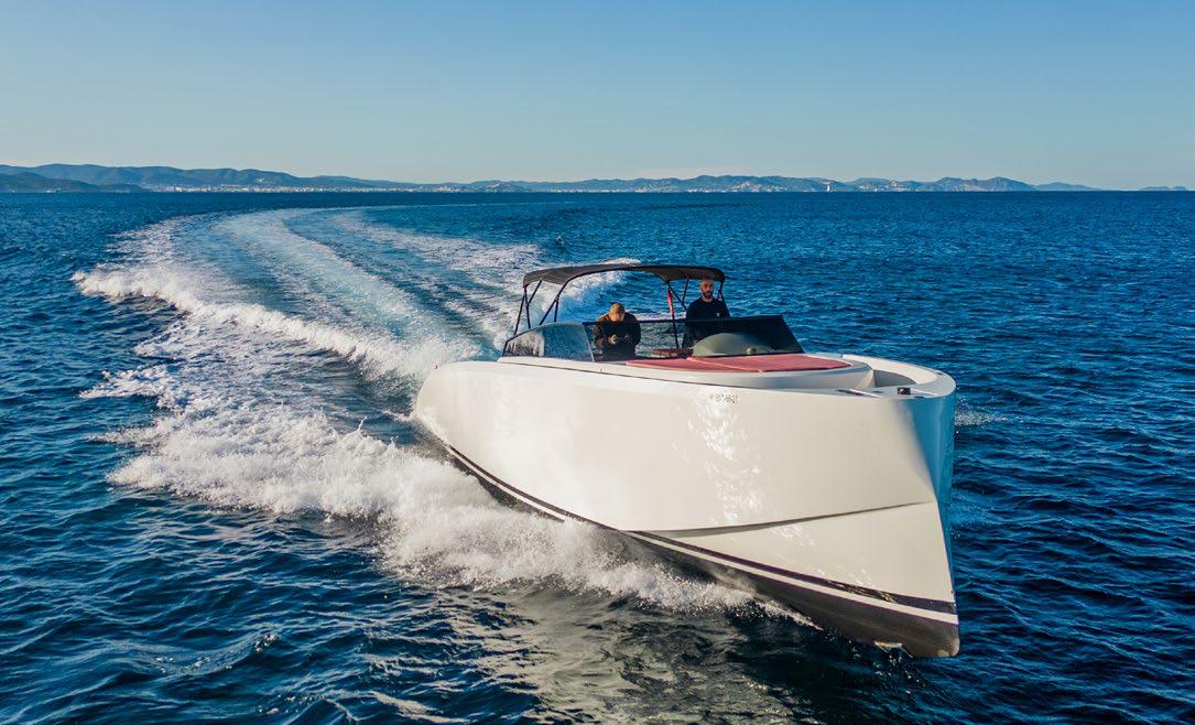Vanquish 43 photo 2